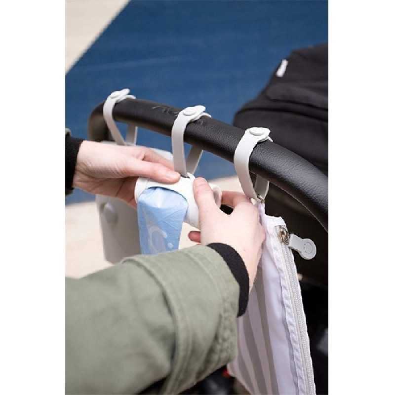 On the Go Bag Dispenser J17170
