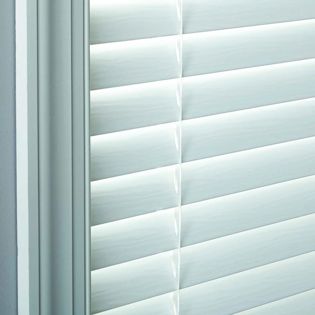 2" Cordless Faux Wood Horizontal Blinds, White, 47x64 Z63517