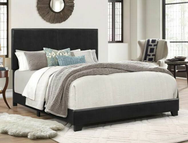Full Size Wood Bed W70390