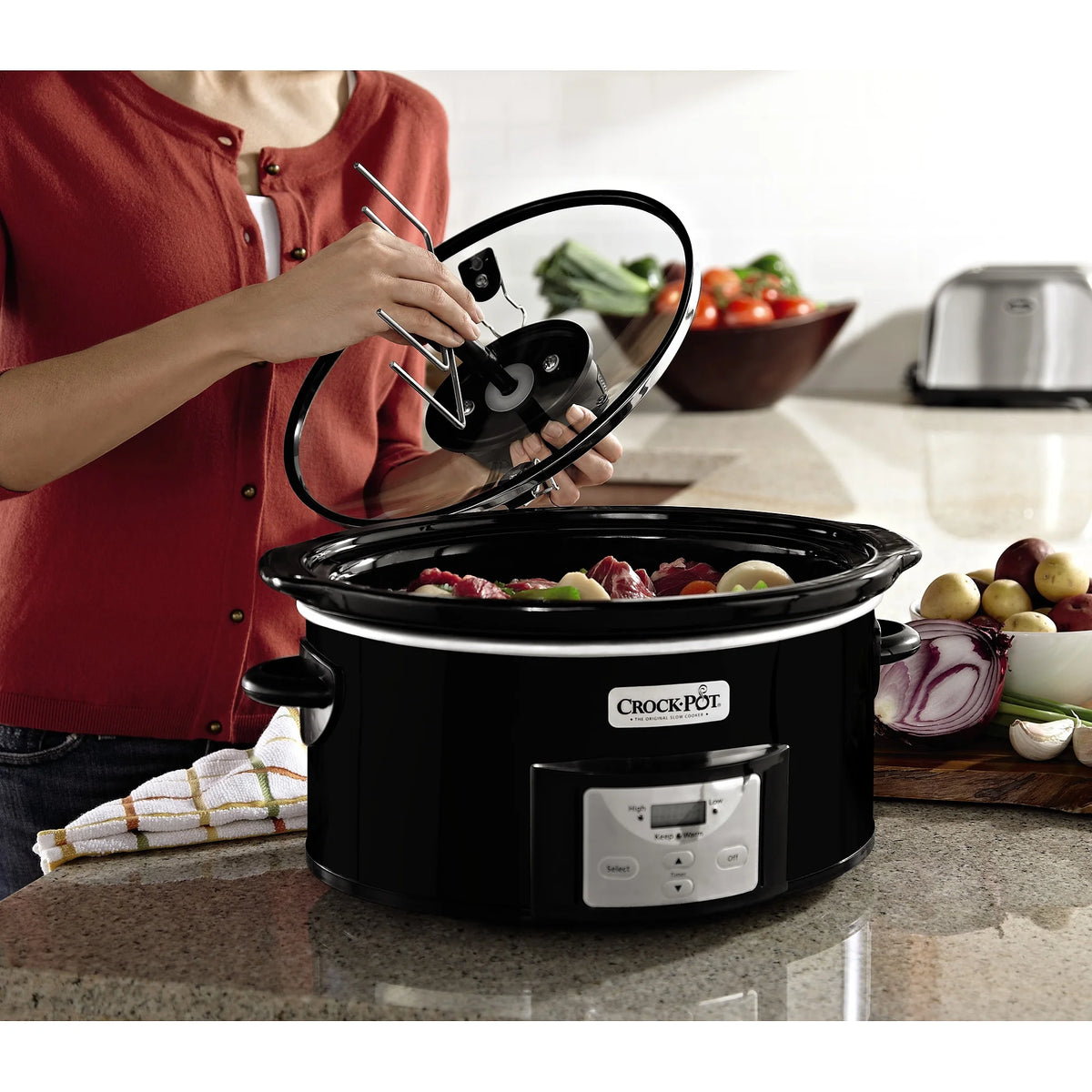 6-Quart Black Automatic Stirring Slow Cooker Z28729