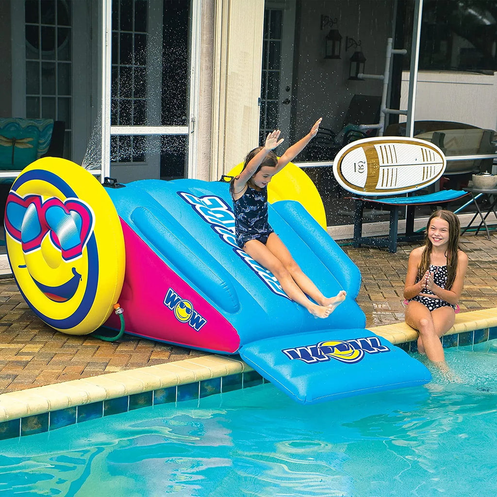 Inflatable Water Slide with Sprinklers X939