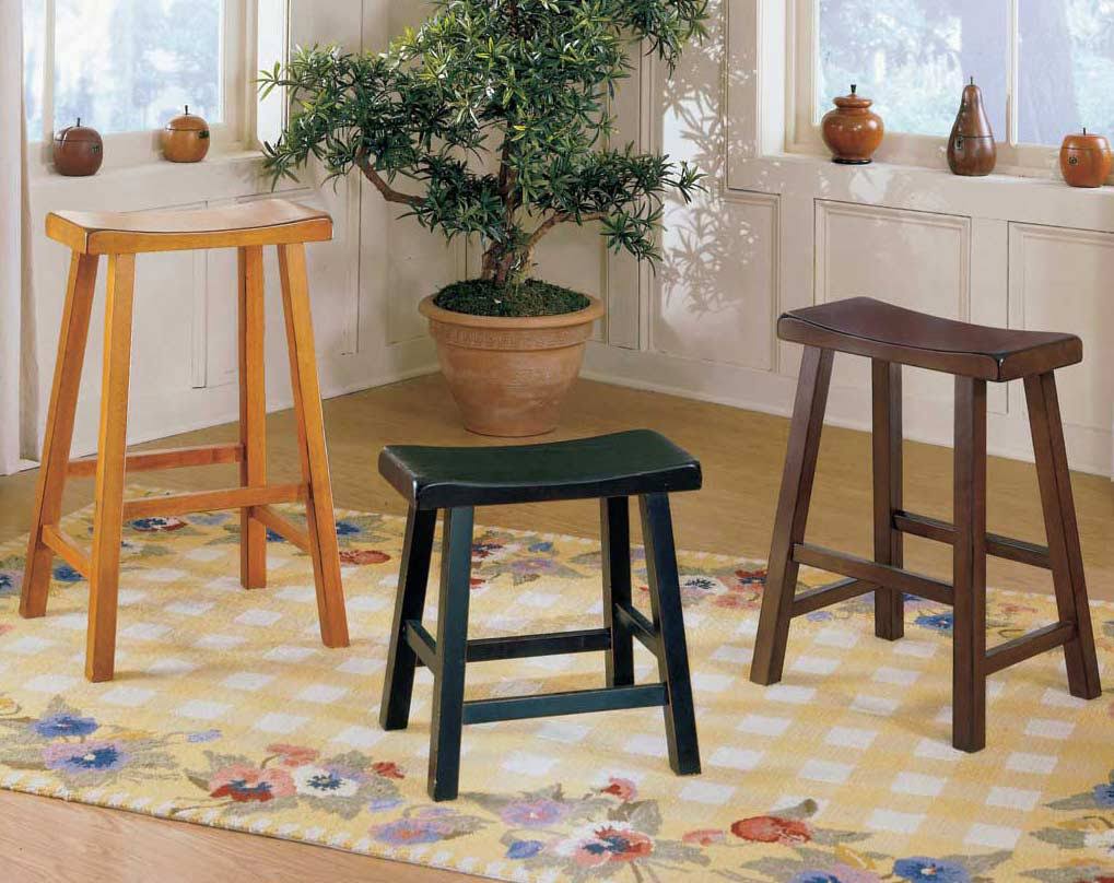 Saddleback Oak Stool Set of 2 Y665644