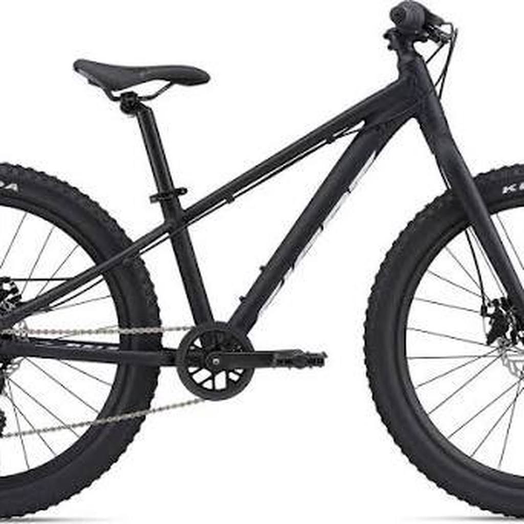 Black 24x22 Kid's Disc Bike W15886
