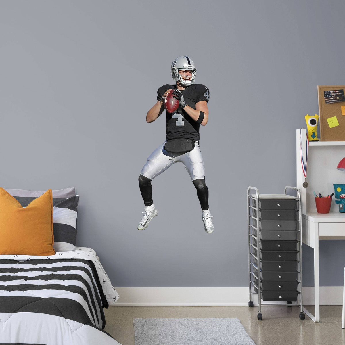 Removable Wall Decal Giant Athlete + 2 Wall Decals L241