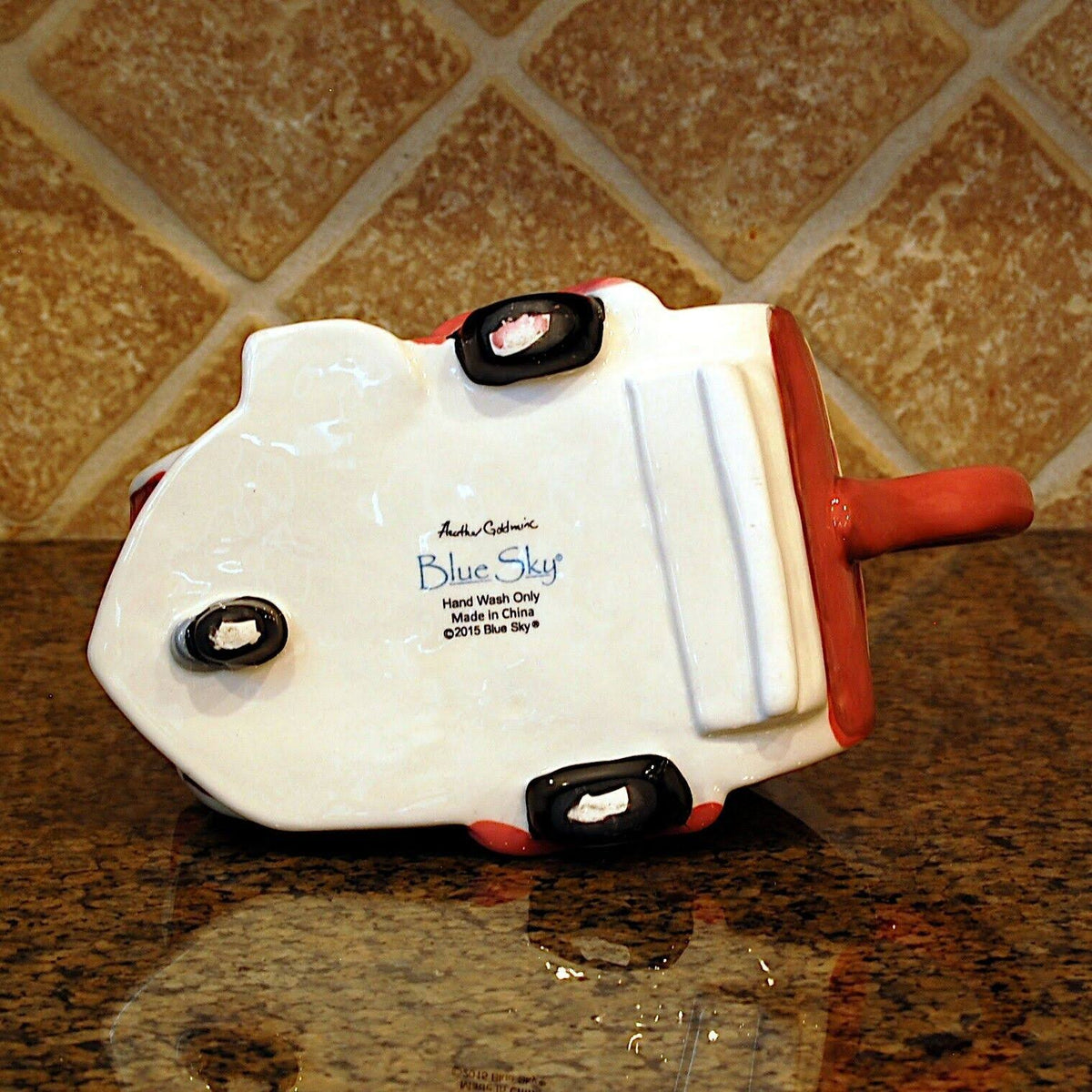 Pink Teapot U17573