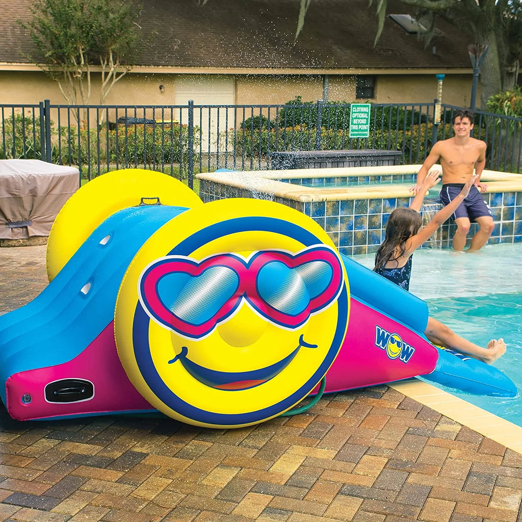 Inflatable Water Slide with Sprinklers X939