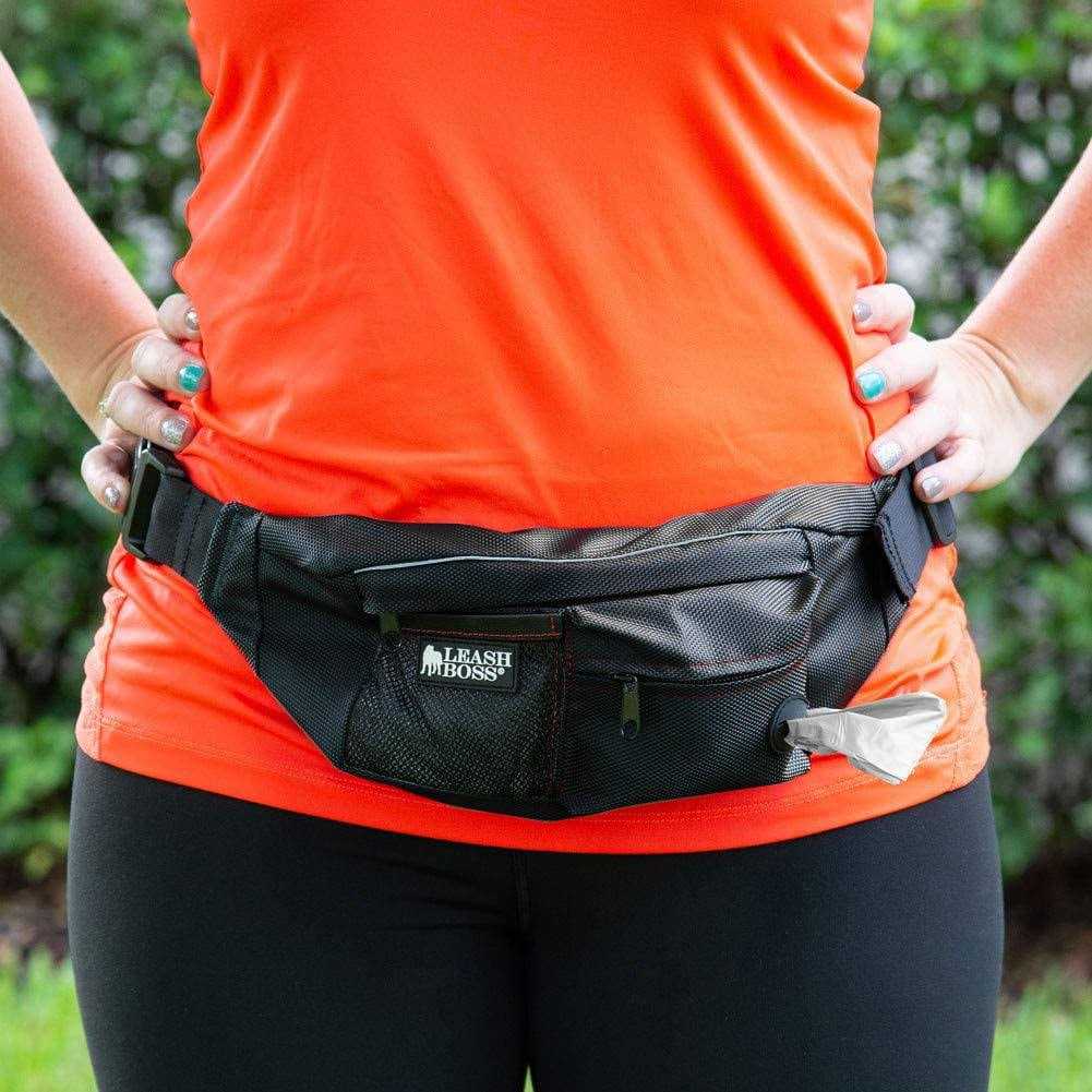 Dog Treat Training Pouch with Waste Bag Dispenser Z556815
