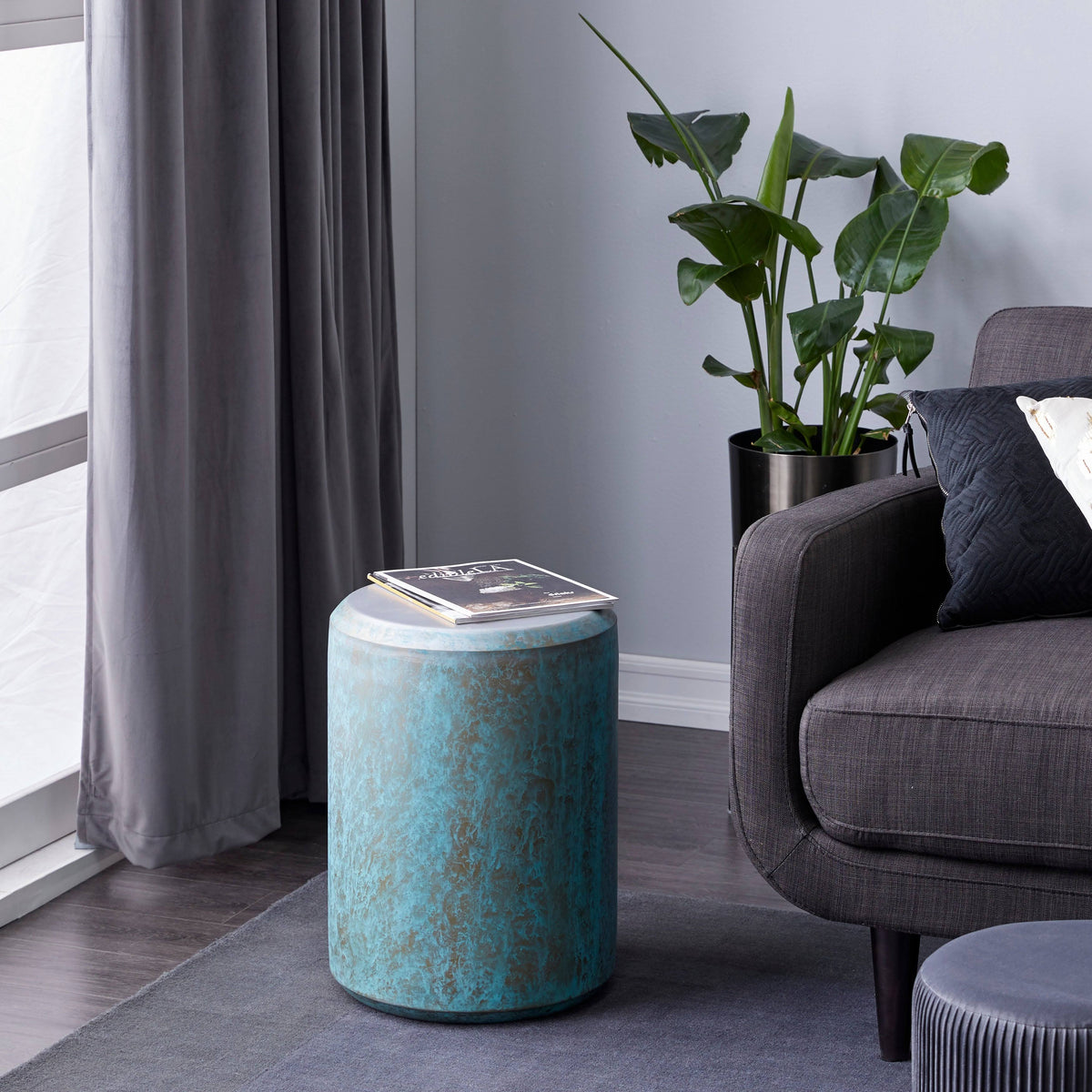 Blue and Silver Round Accent Table G5644