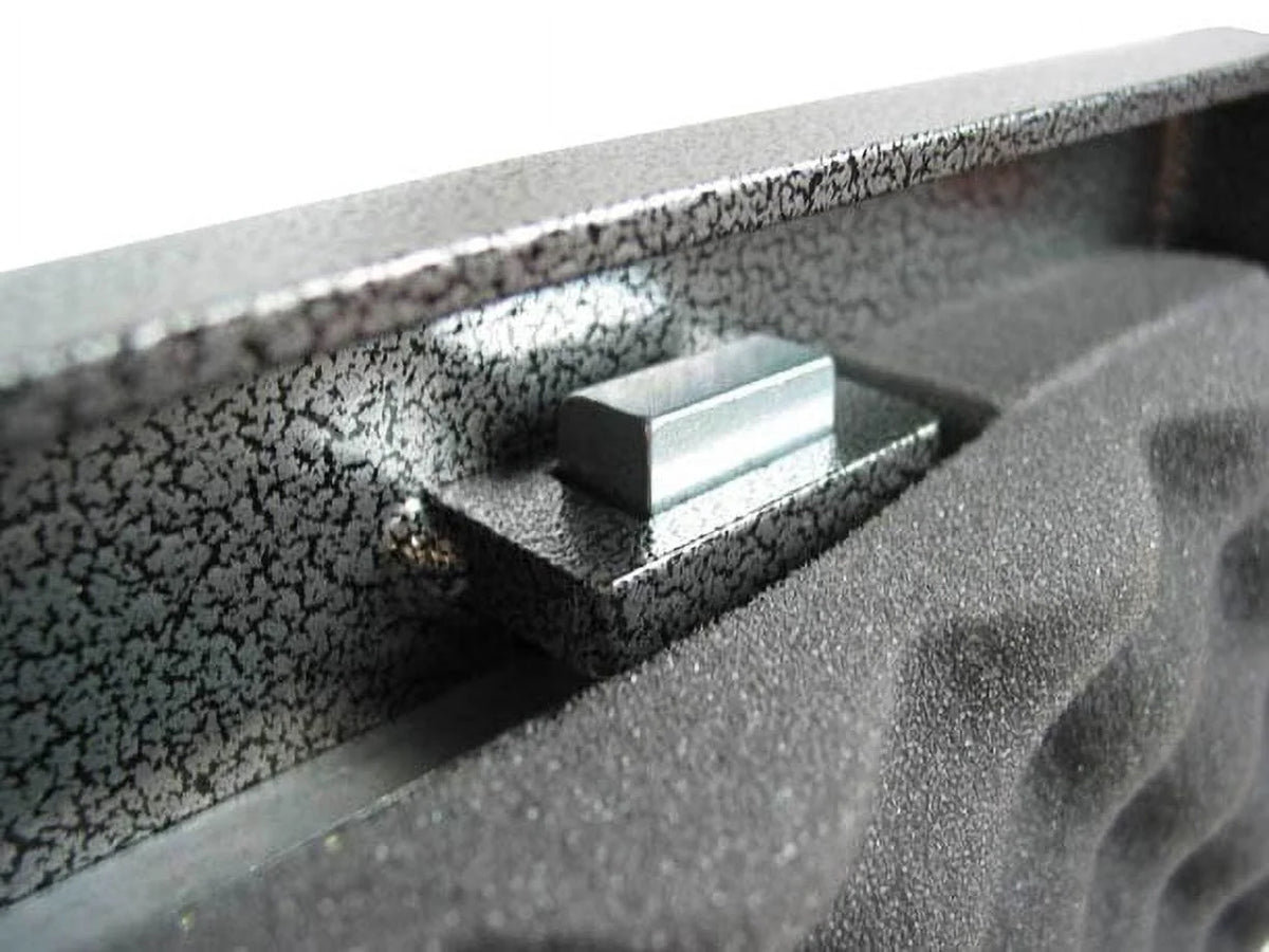 Heavy Duty Handgun Safe Pistol Box with Pistol Sock Q9980
